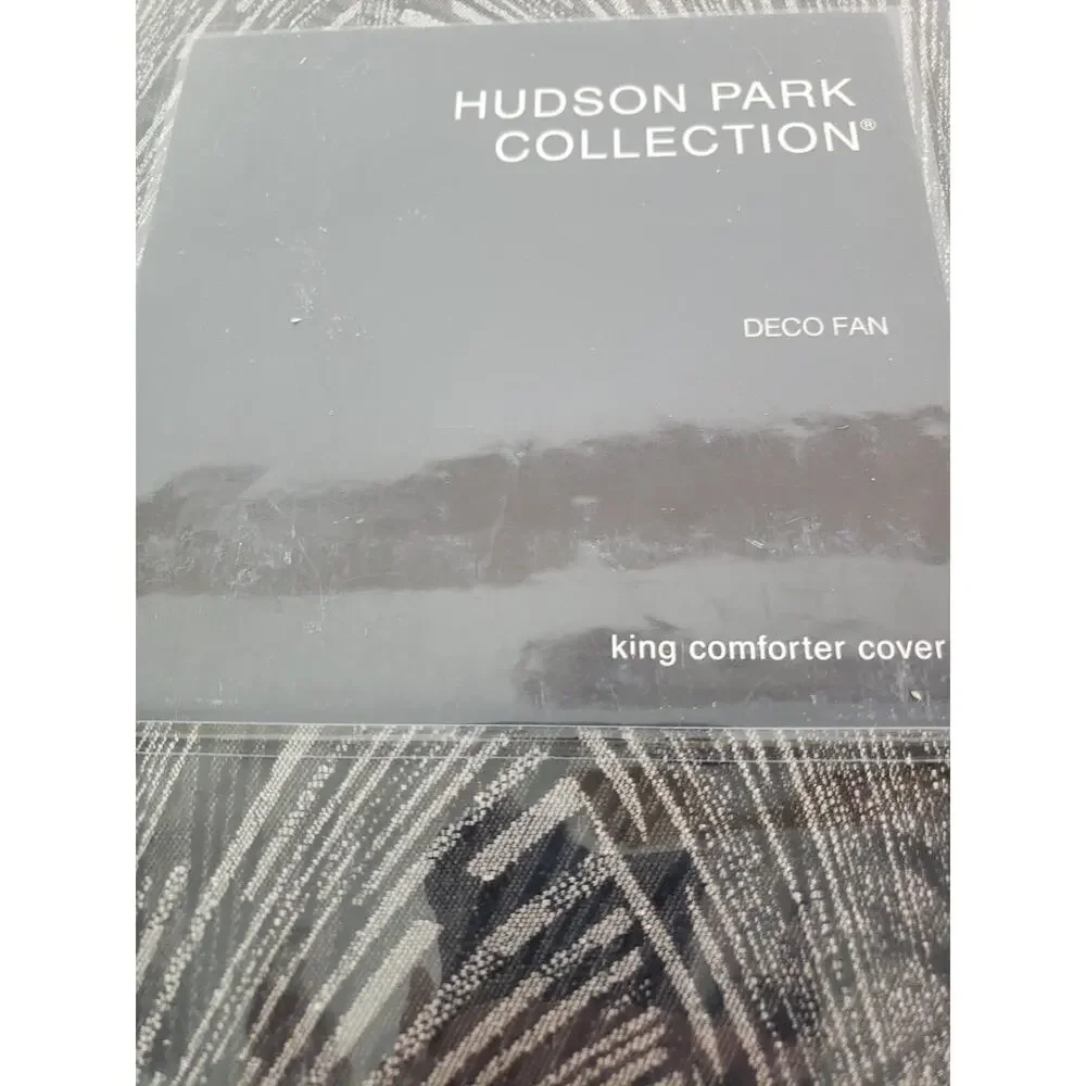 Hudson Park Collection King comforter cover Deco Fan New in Package